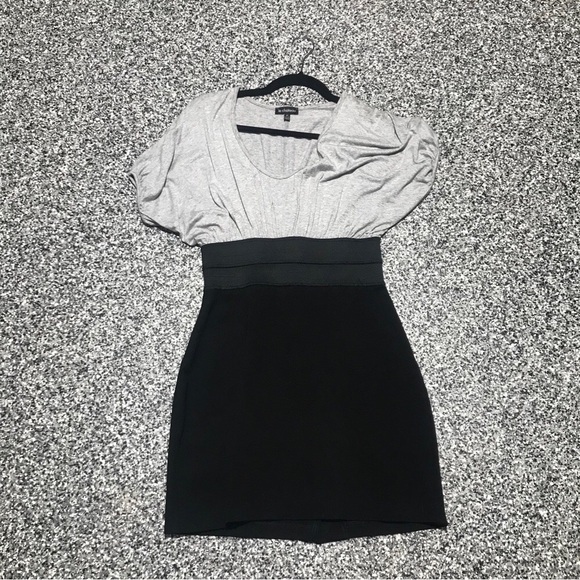 Le Château ✦ Casual Waisted Loose Fit Dress (S) - Picture 2 of 5